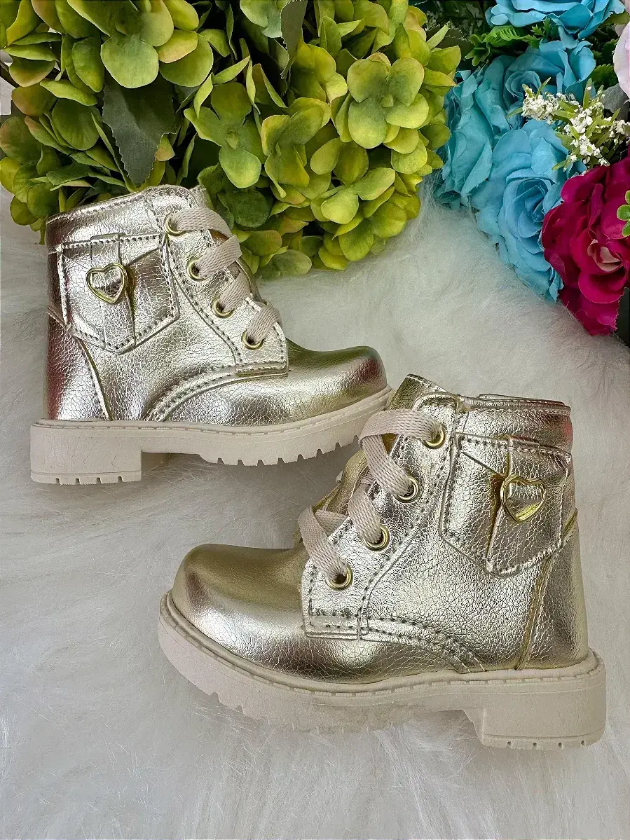 Coturno bota lili dourada